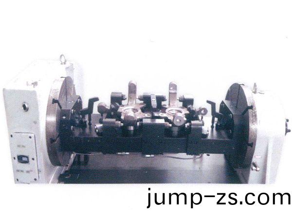 轉曏(xiang)節(jie)四(si)軸液壓(ya)裌具(ju)